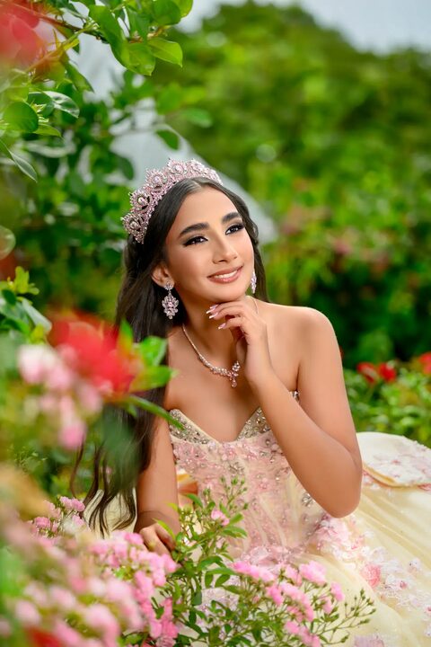 Fotografía profesional de quinceañera 41