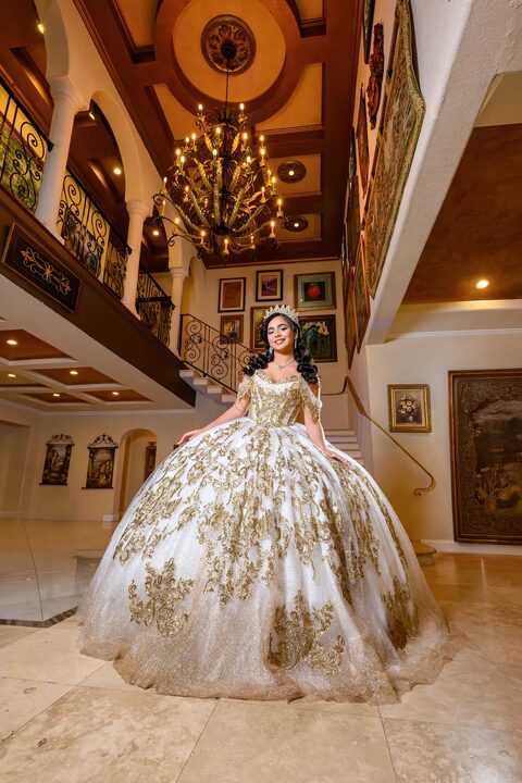 Fotografía profesional de quinceañera 47