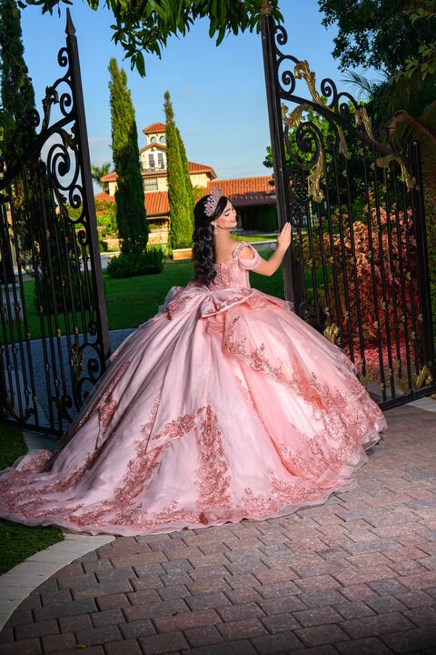 Fotografía profesional de quinceañera 49