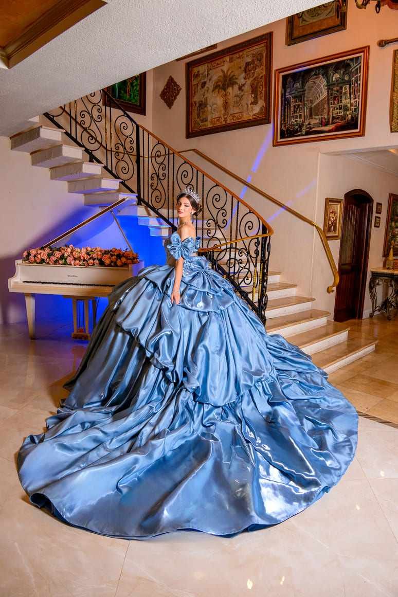 Quinceanera lifestyle portrait session professional photography Miami